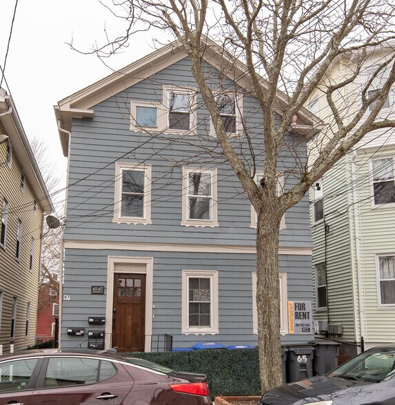 Building Photo - 65 Preston St