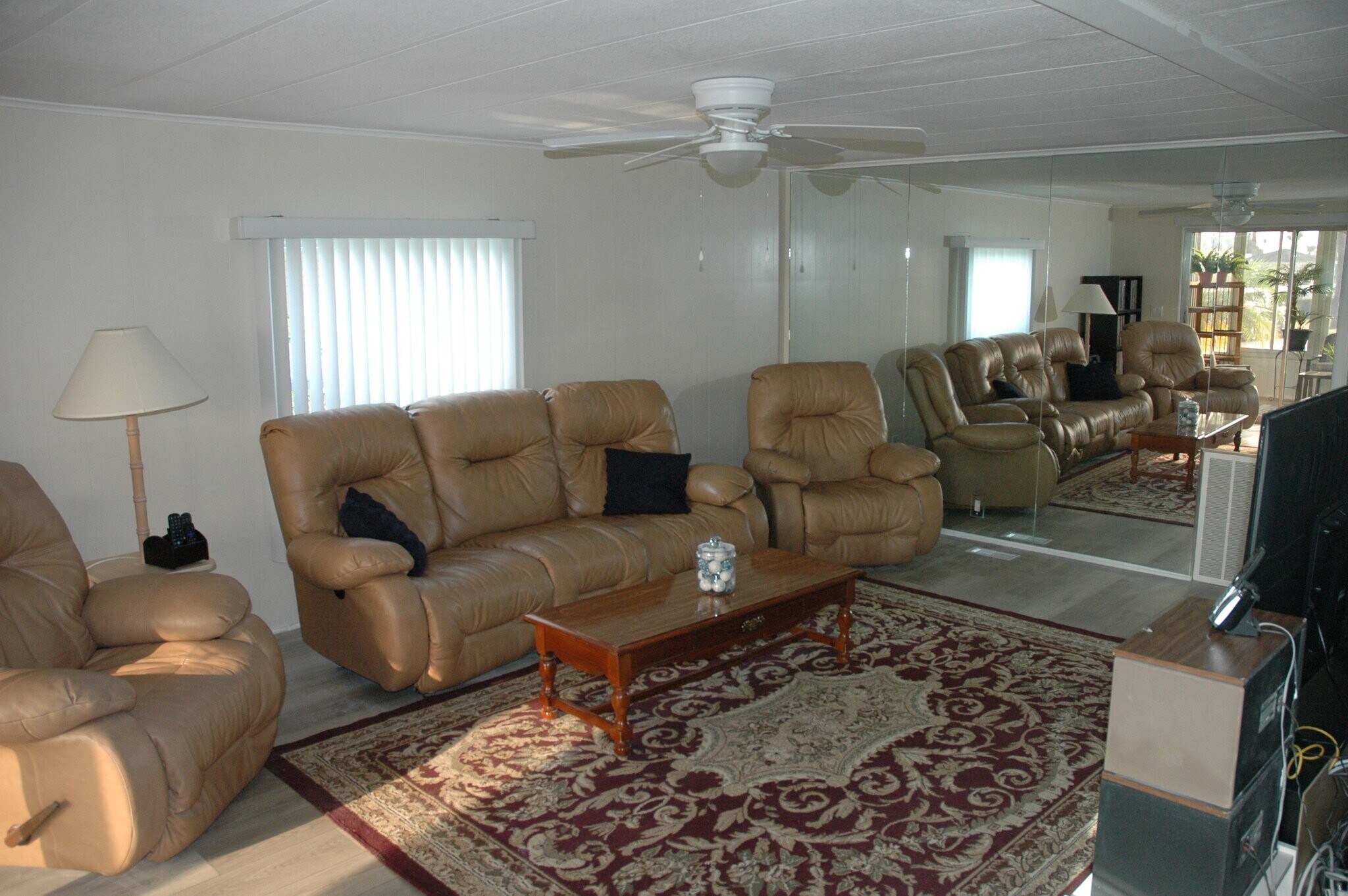 Building Photo - 23 Kinsmen Dr