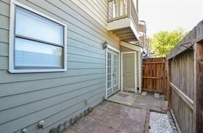 Building Photo - 11710 Southlake Dr