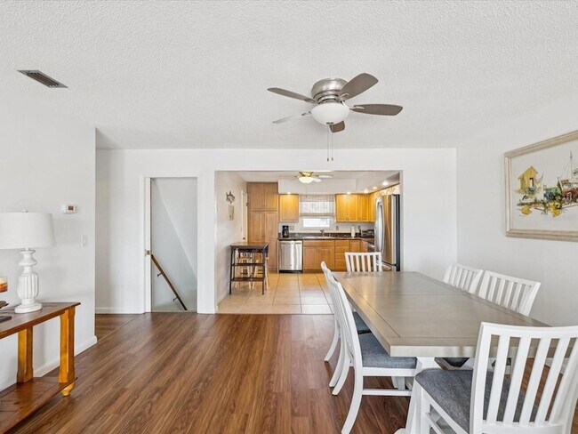 Building Photo - 3272 Minnow Creek Dr