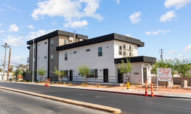 Building Photo - 524 N 7th St