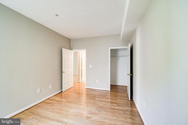 Building Photo - 5982 Founders Hill Ct