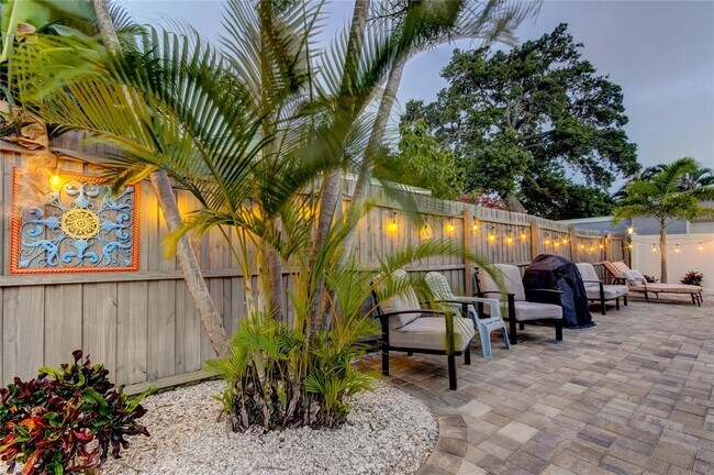 Building Photo - 1907 2nd St N