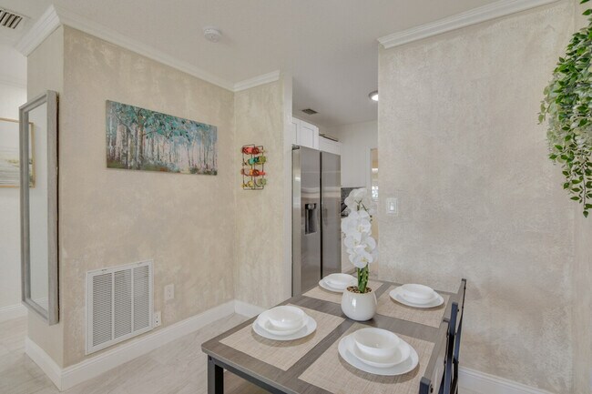 Building Photo - 16201 NW 39th Ct