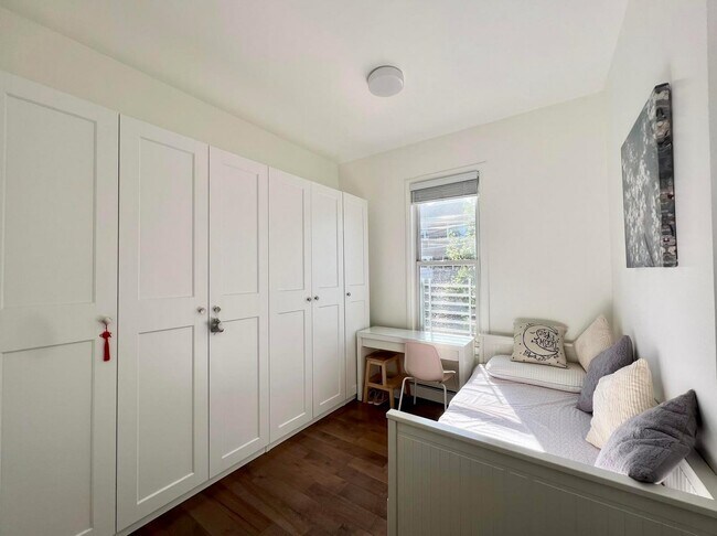 Building Photo - 600 17th St