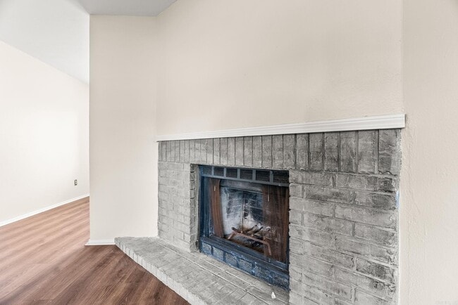 Building Photo - 200 Pine Forest Dr