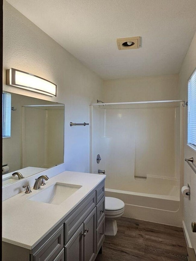 Building Photo - 3 bedroom in Billings MT 59102