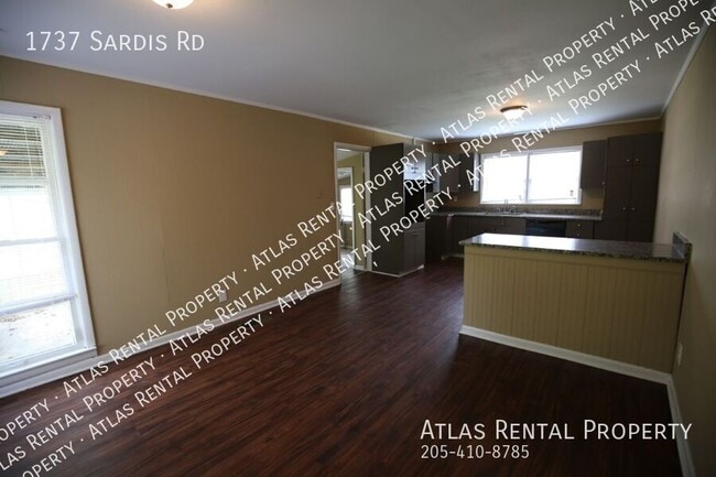 Building Photo - 1737 Sardis Rd