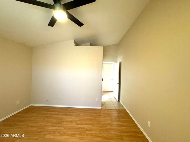 Building Photo - 629 N Kenneth Pl