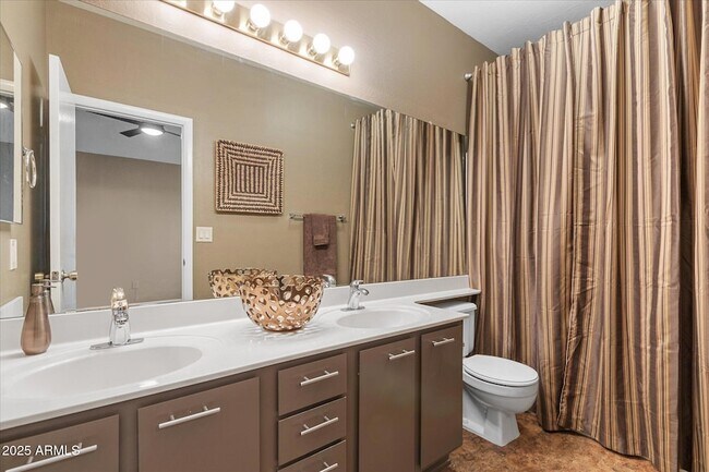 Building Photo - 18416 N 46th Pl