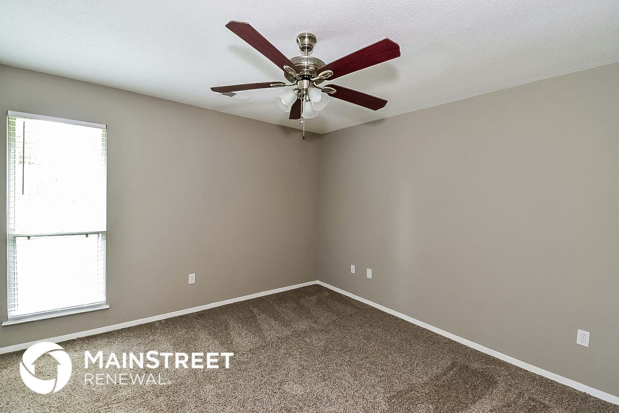 Building Photo - 6455 Walnut Grove Rd