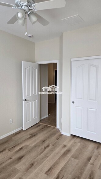 Building Photo - 9609 N 181st Ln