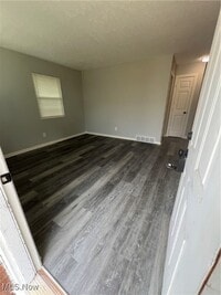 Building Photo - 2561 Edwin Ave