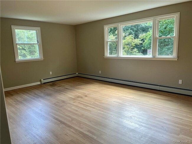 Building Photo - 46 Sunset Dr