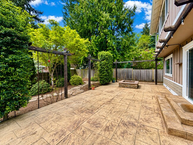 Building Photo - Great SFH for rent in North Rose Hill