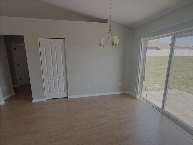 Building Photo - 9965 SW 55th Ave Rd