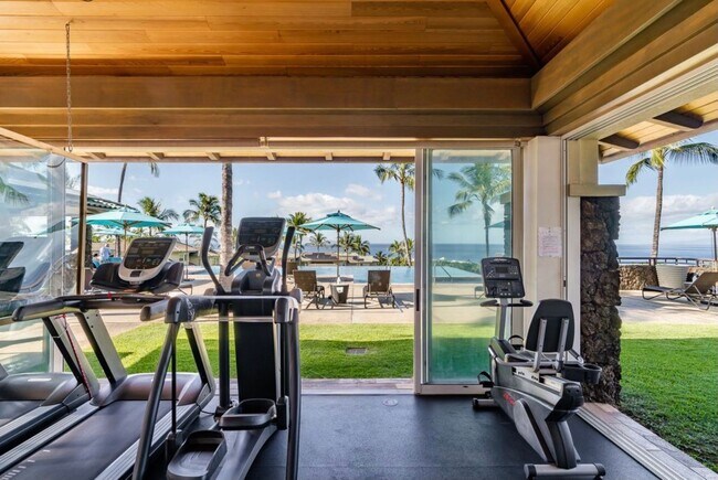 Building Photo - Experience Elevated Island Living in Prestigious Kai Malu, Wailea.