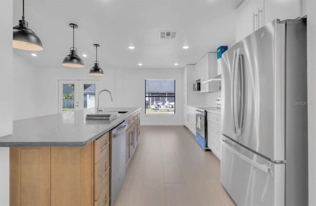 Building Photo - 2622 Liz Ln