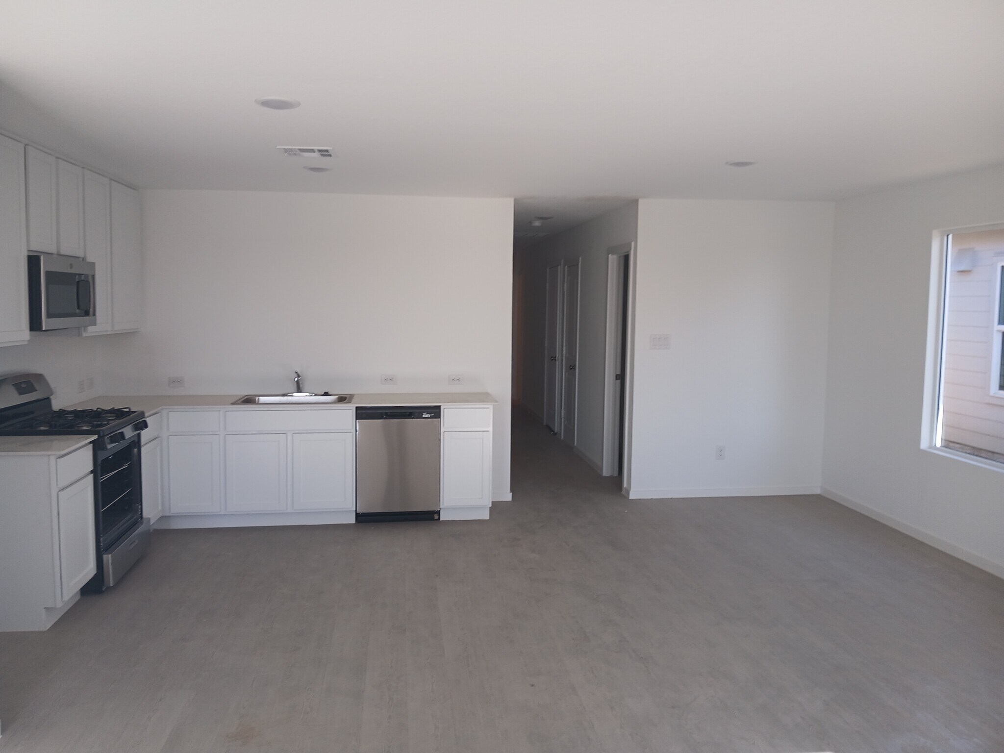 Building Photo - 7171 Sapphire Rdg