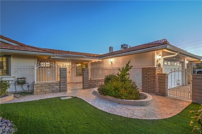 Building Photo - 3445 E Toquima Cir