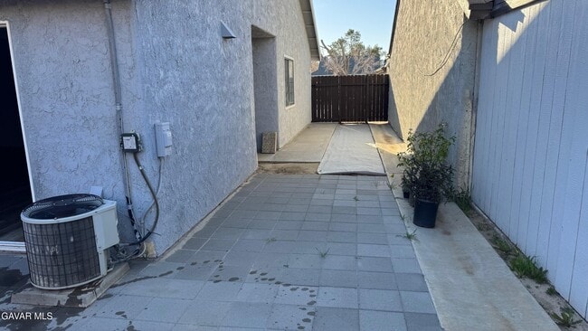 Building Photo - 37626 12th St E