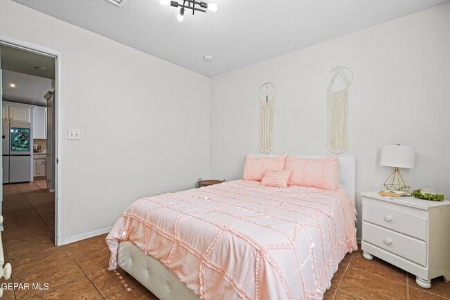 Building Photo - 11929 Mesquite Rock Dr