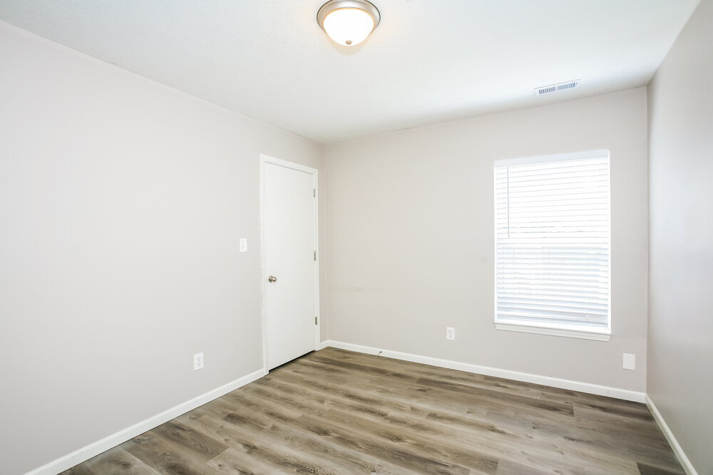 Building Photo - 10673 Hoosier Ct