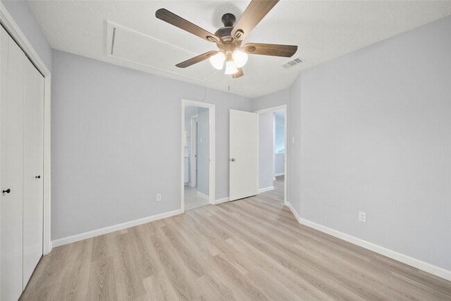 Building Photo - 9418 Westacre Pl