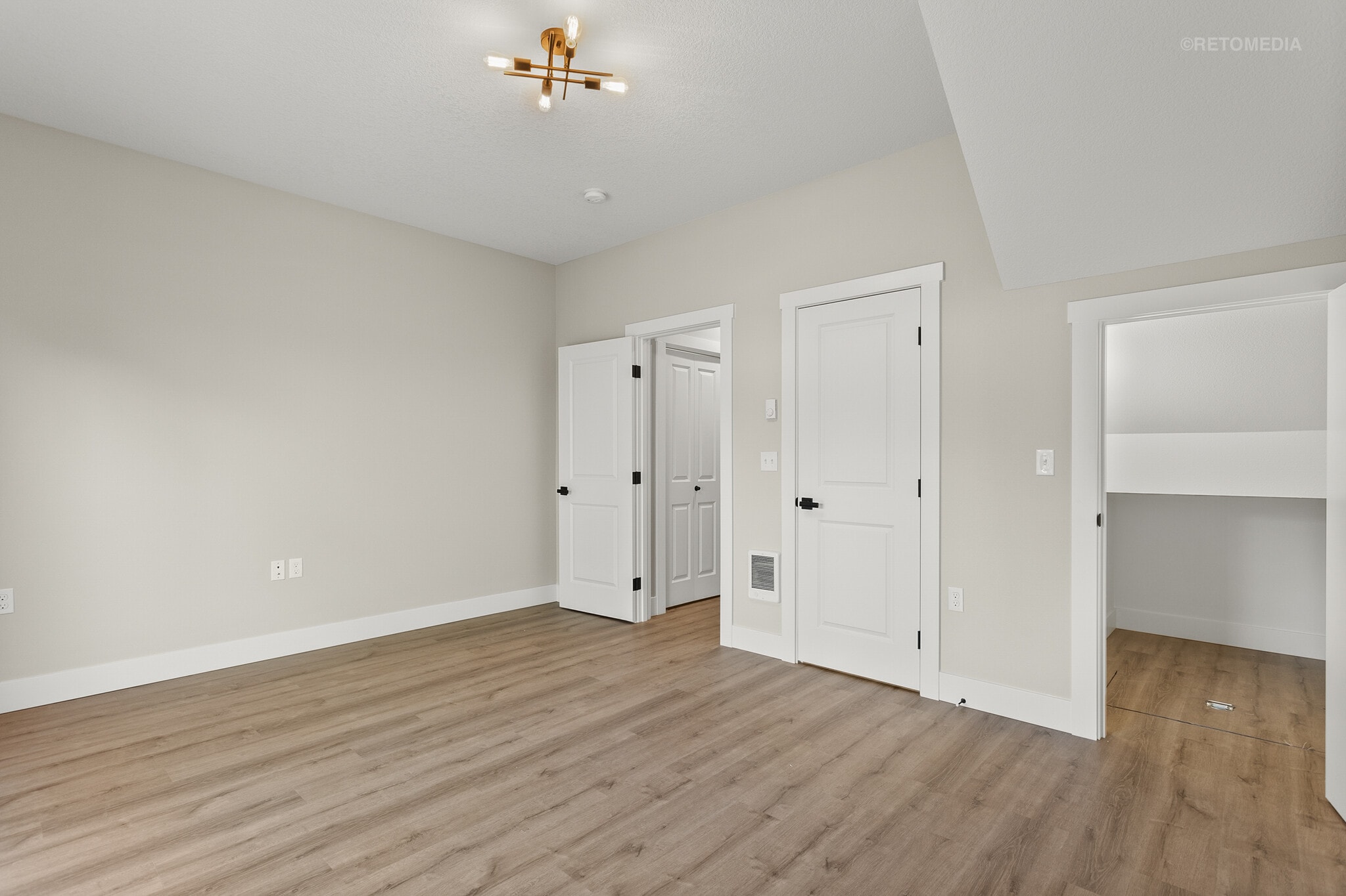 Building Photo - 4243 Verda Ln NE