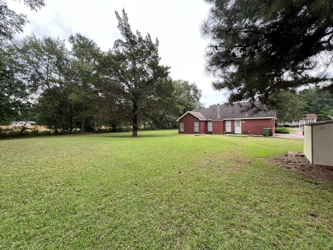 Building Photo - Home for Rent in Montgomery