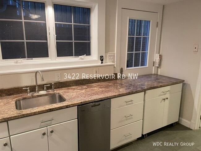 Building Photo - 3422 Reservoir Rd NW