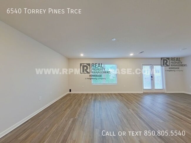 Building Photo - 6540 Torrey Pnes Trce