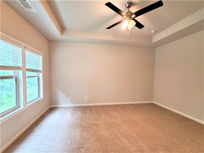 Building Photo - 2465 Matlin Way