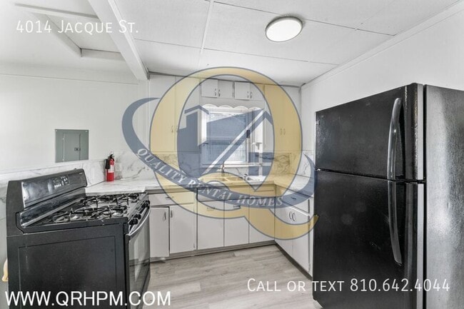 Building Photo - 4014 Jacque St