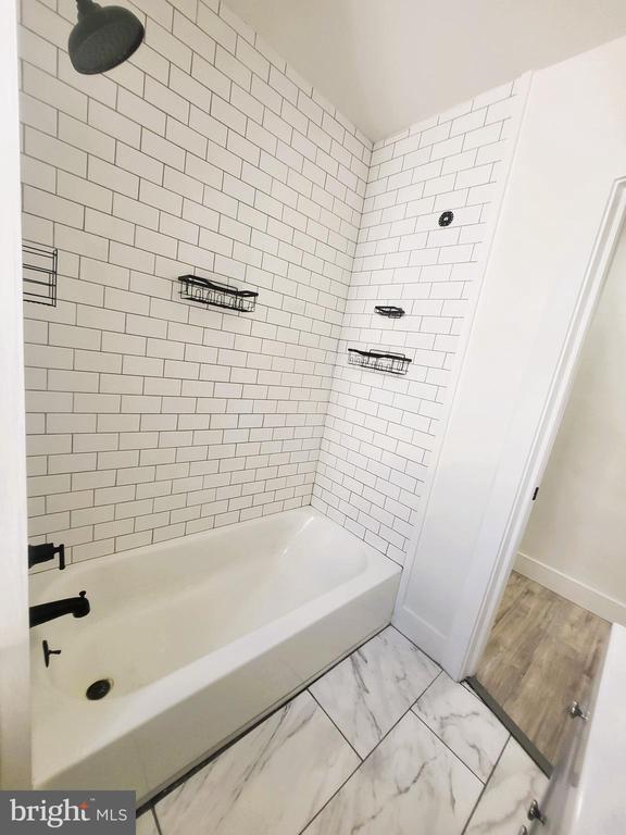 Building Photo - 1319 N 51st St