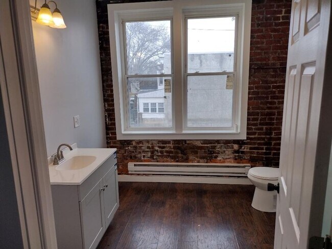 Building Photo - 4359-63 n 9th st