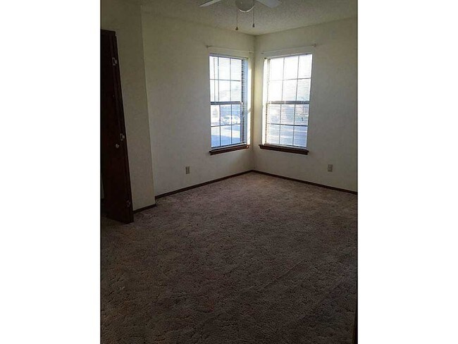 Building Photo - 1361 Trudy Elaine Dr