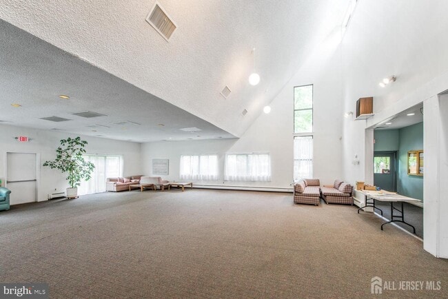 Building Photo - 353 Constitution Cir