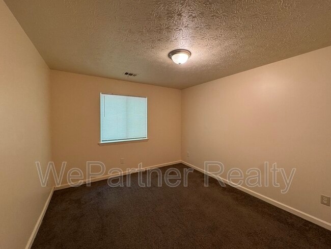 Building Photo - 7416 Dartmouth Ct