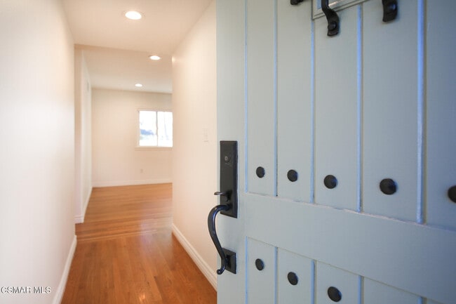 Building Photo - 961 Riopelle Ct