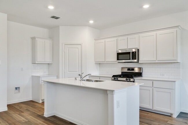 Building Photo - 1500 Van Gogh Dr