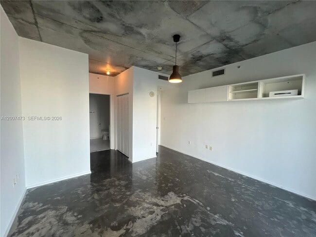 Building Photo - 3470 E Coast Ave