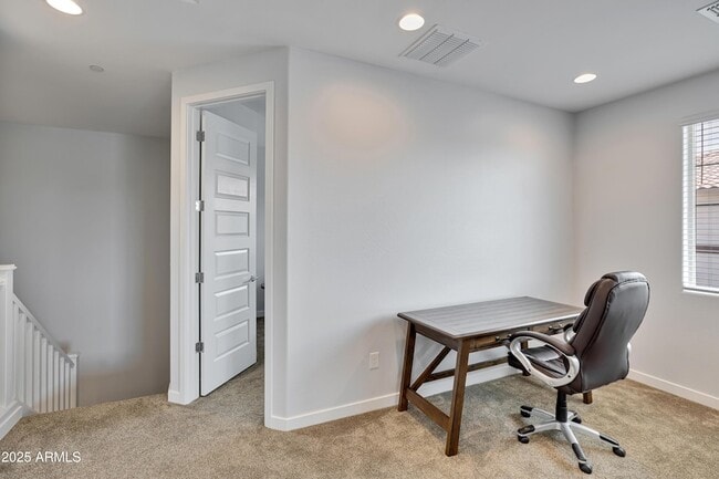 Building Photo - 4100 S Pinelake Way