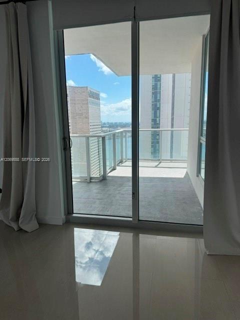 Building Photo - 300 S Biscayne Blvd