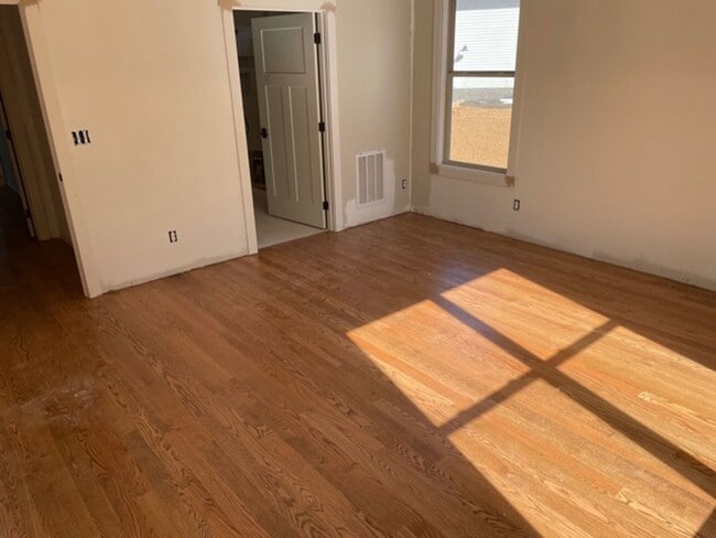 Building Photo - New Construction home on beautiful site near Melton Hill Lake.  Minutes from Farragut