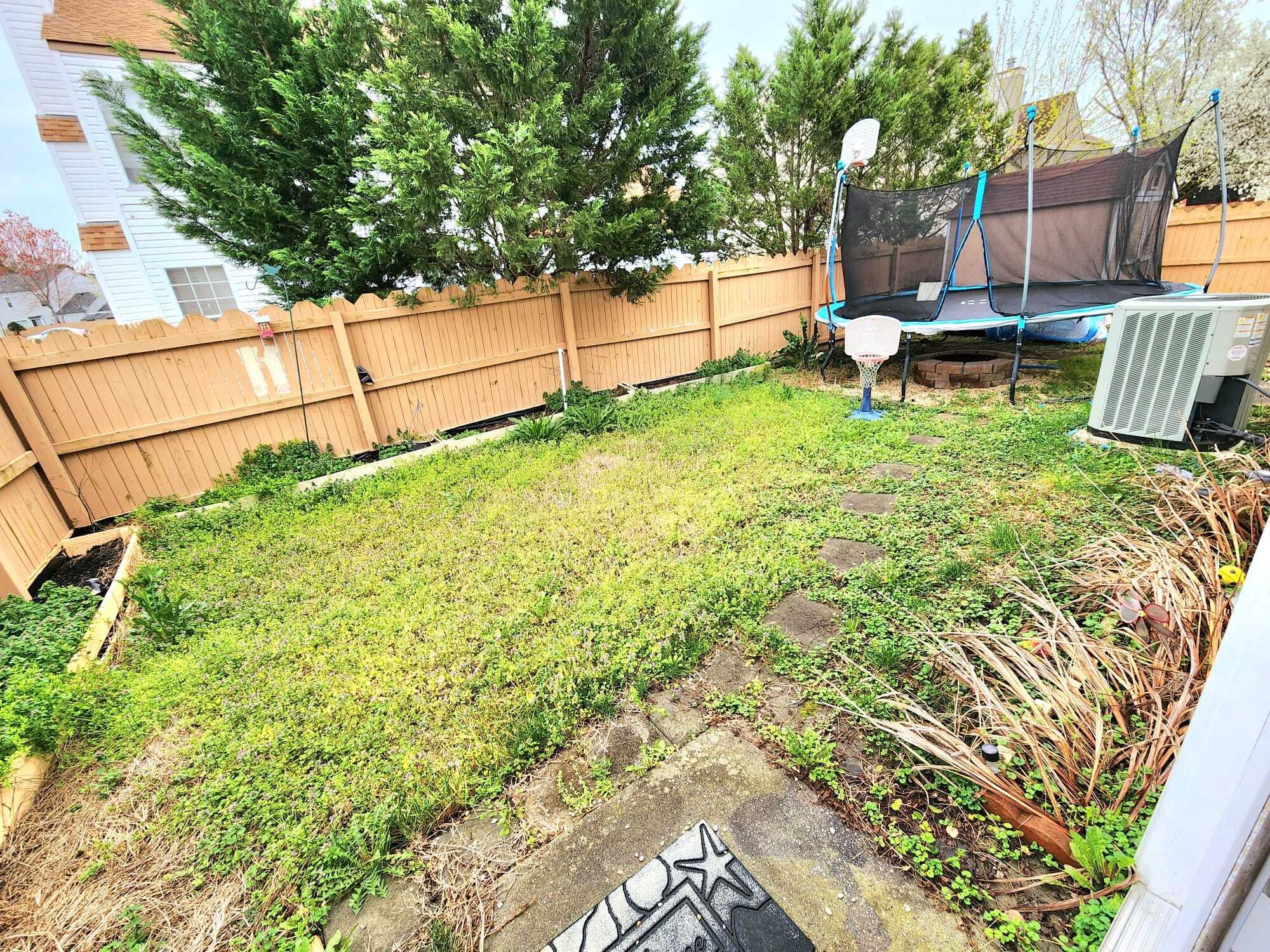 Building Photo - 300 Windy Oak Run