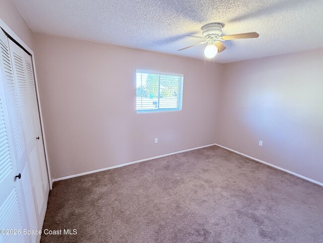 Building Photo - 135 S Suzanne Ct