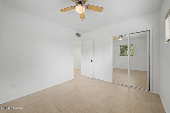 Building Photo - 5120 E Alberta Dr