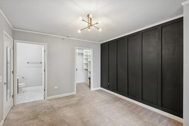 Building Photo - 201 N Westshore Dr