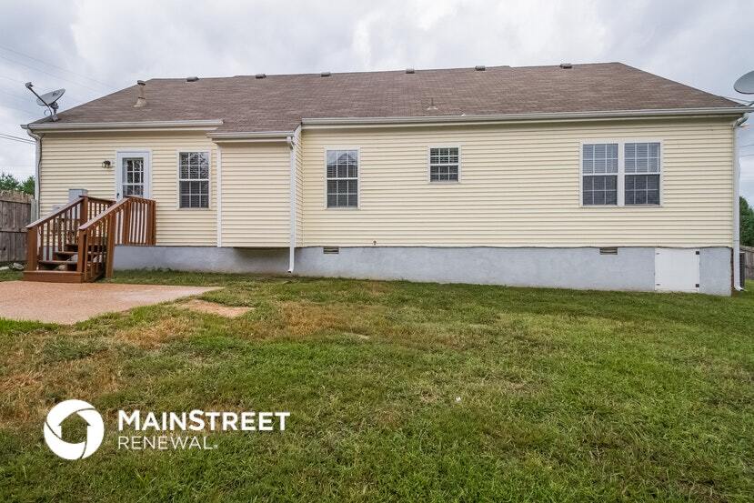 Building Photo - 2800 Sutherland Dr